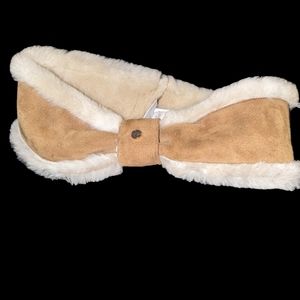 Carter Hat by UGG. Very nice and not an easy find. UGG  Sheepskin Bow Headband